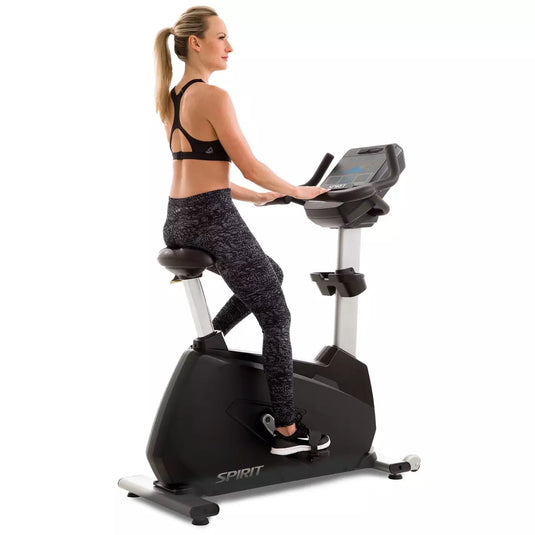 Spirit Fitness CU900 Upright Bike